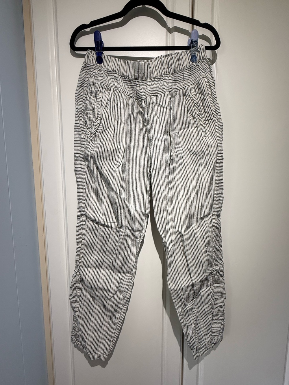 Anthropologie Hei Hei Pants Womens Beige Stripe Linen Pull On Crop pants, size S